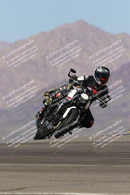 media/Sep-25-2023-Moto Forza (Mon) [[81ffa65e0a]]/A Group/Session 4 (Turn 9)/
